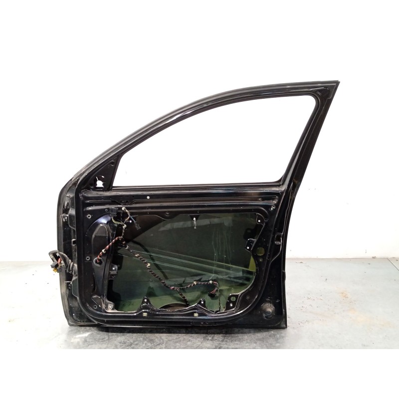 Recambio de puerta delantera derecha para skoda octavia berlina (1z3) rs referencia OEM IAM 1Z0831056  