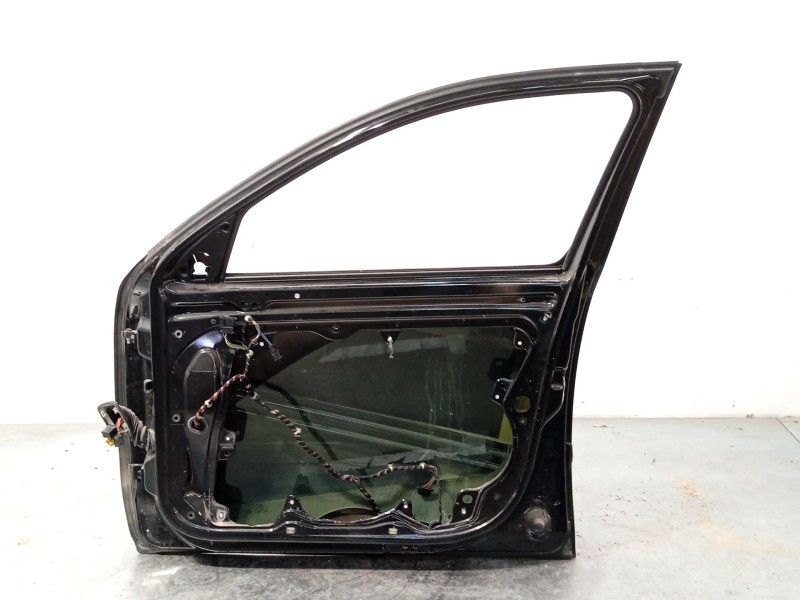 Recambio de puerta delantera derecha para skoda octavia berlina (1z3) rs referencia OEM IAM 1Z0831056  