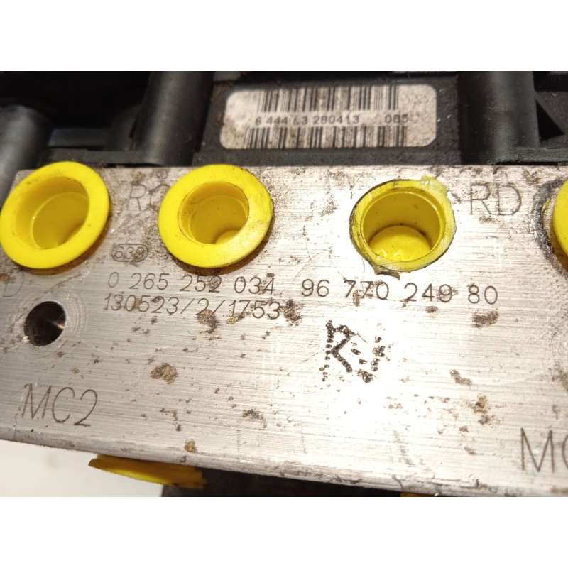 Recambio de abs para citroën c4 lim. collection referencia OEM IAM 9677024980 0265951861 0265252034
