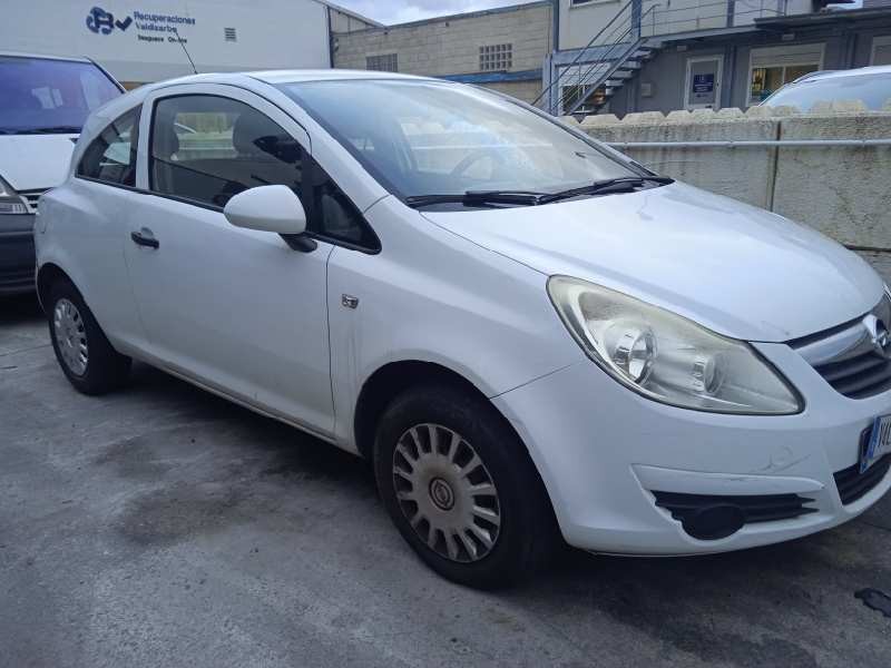 opel corsa d (s07) del año 2009