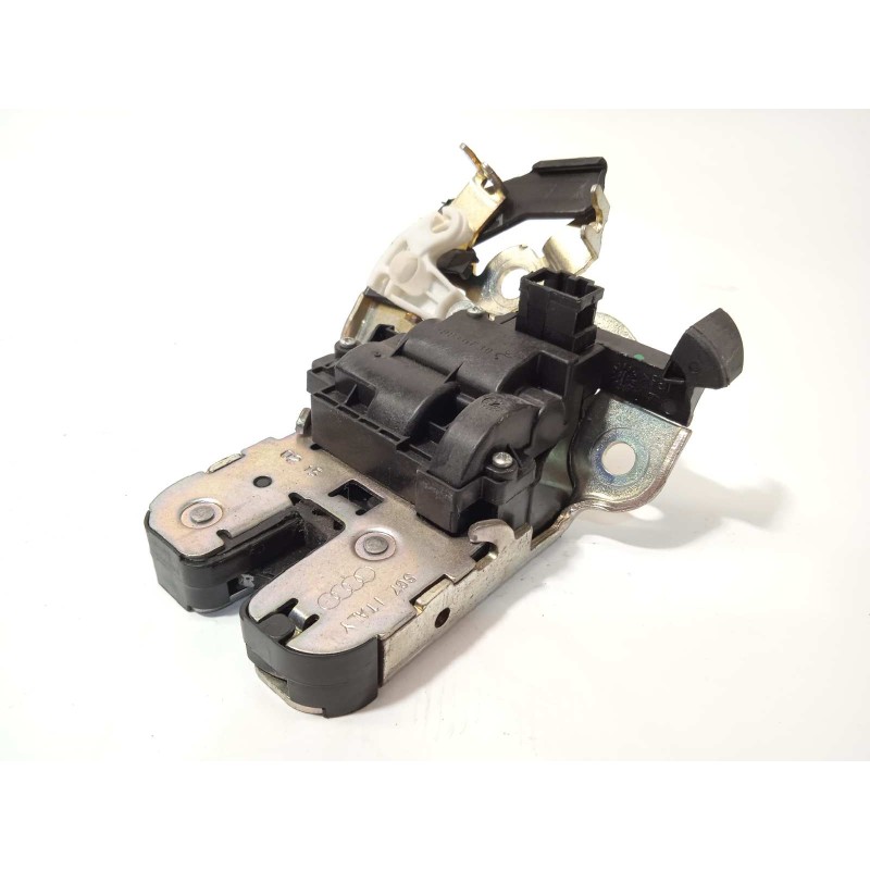 Recambio de cerradura maletero / porton para skoda fabia iii (nj3) 1.2 tsi referencia OEM IAM 8R0827505  