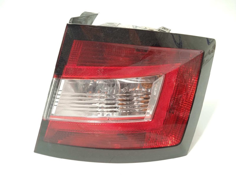 Recambio de piloto trasero derecho para skoda fabia iii (nj3) 1.2 tsi referencia OEM IAM 6V6945096  