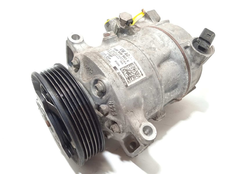 Recambio de compresor aire acondicionado para skoda fabia iii (nj3) 1.2 tsi referencia OEM IAM 5Q0820803E  