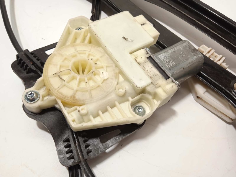 Recambio de elevalunas delantero derecho para skoda fabia iii (nj3) 1.2 tsi referencia OEM IAM 5JA959812K  