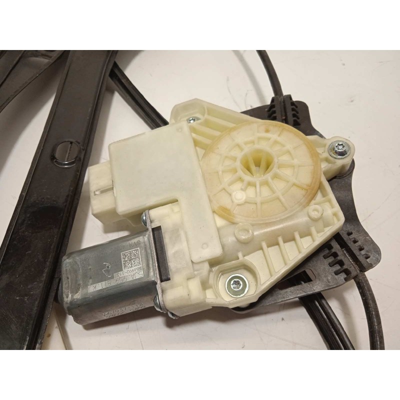 Recambio de elevalunas delantero izquierdo para skoda fabia iii (nj3) 1.2 tsi referencia OEM IAM 5JA959811K  6V0837461