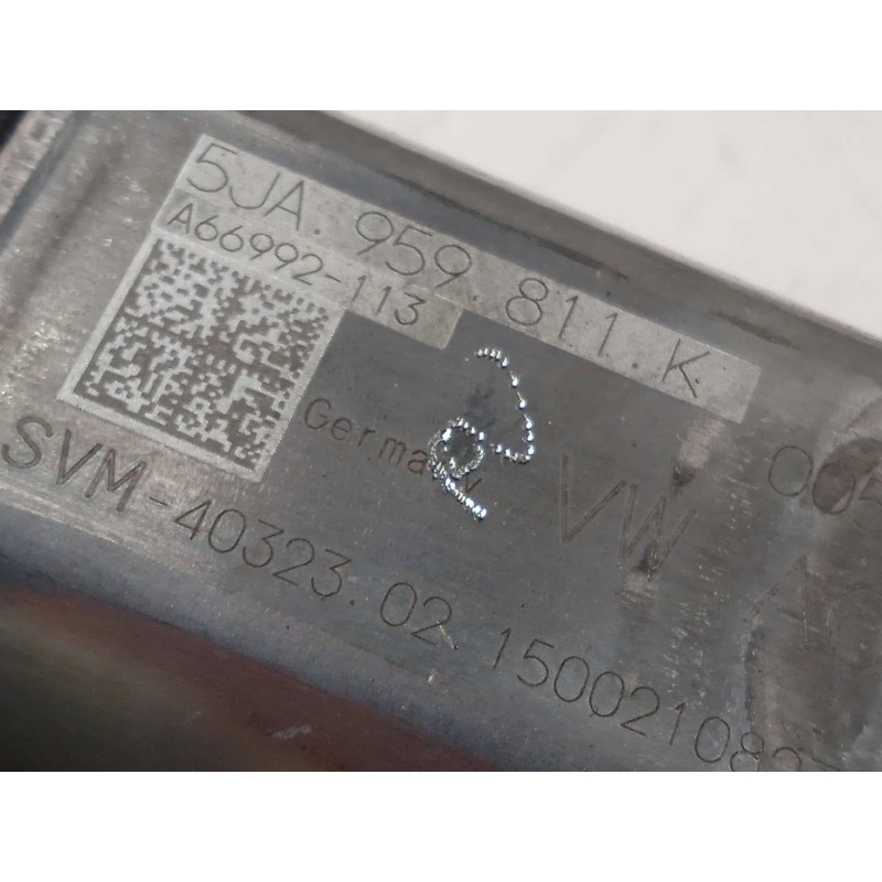 Recambio de elevalunas delantero izquierdo para skoda fabia iii (nj3) 1.2 tsi referencia OEM IAM 5JA959811K  6V0837461