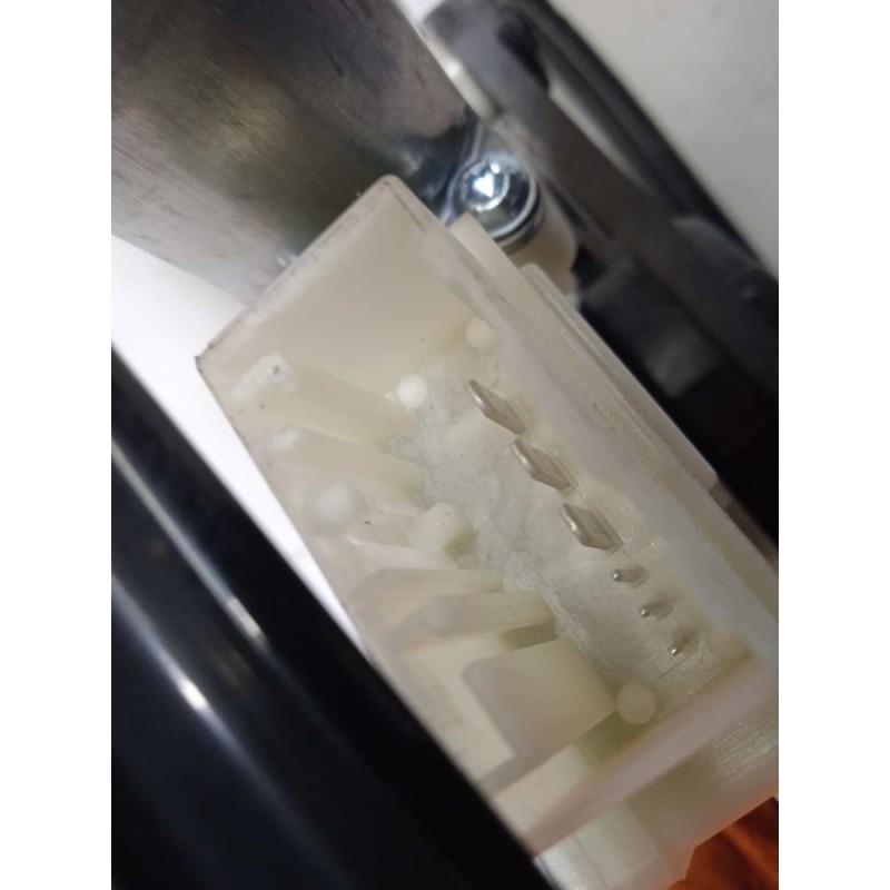 Recambio de elevalunas delantero izquierdo para skoda fabia iii (nj3) 1.2 tsi referencia OEM IAM 5JA959811K  6V0837461