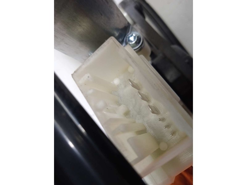 Recambio de elevalunas delantero izquierdo para skoda fabia iii (nj3) 1.2 tsi referencia OEM IAM 5JA959811K  6V0837461