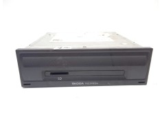 Recambio de sistema audio / radio cd para skoda fabia iii (nj3) 1.2 tsi referencia OEM IAM 5Q0035819   2