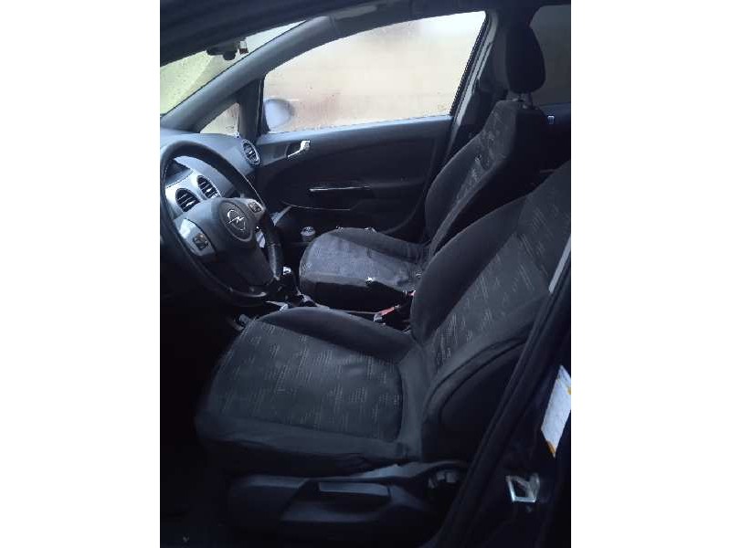 opel corsa d (s07) del año 2011