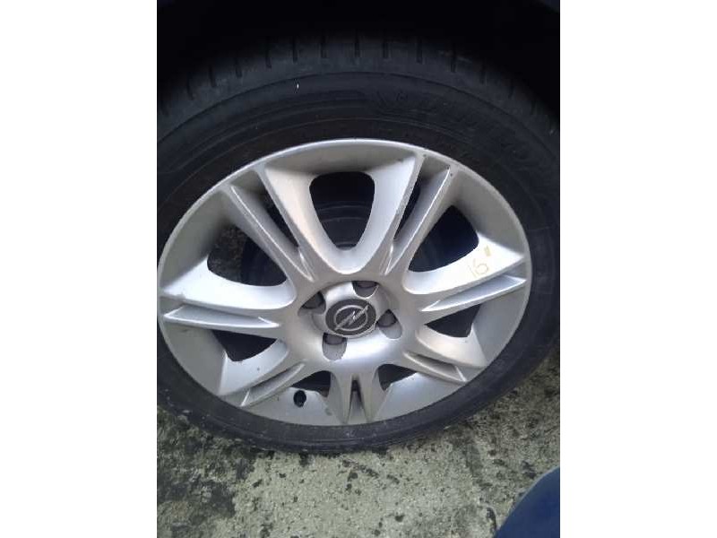 opel corsa d (s07) del año 2011