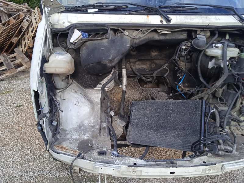 volkswagen lt 28-46 ii caja/chasis (2dc, 2df, 2dg, 2dl, 2dm) del año 2003