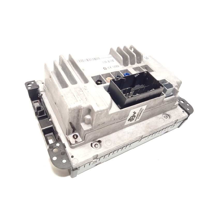 Recambio de pantalla multifuncion para jeep cherokee (kl) 2.2 crd referencia OEM IAM 68258678AF  