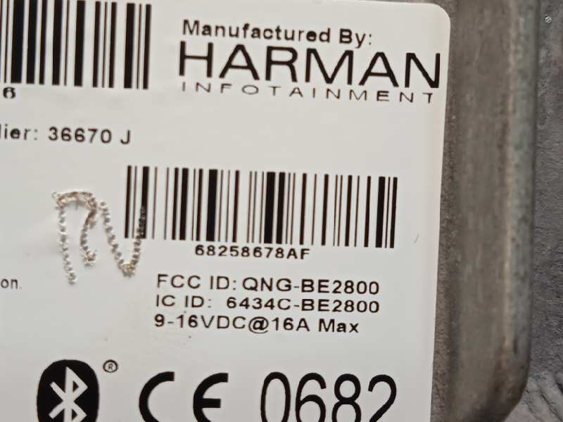 Recambio de pantalla multifuncion para jeep cherokee (kl) 2.2 crd referencia OEM IAM 68258678AF  