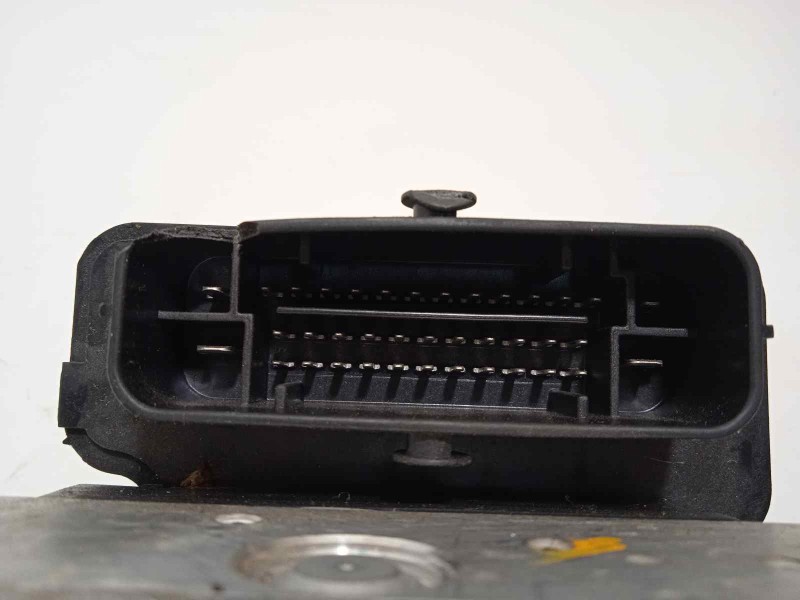 Recambio de abs para renault clio iv (bh_) 0.9 tce 90 lpg referencia OEM IAM 476601842R 2265106455 269722