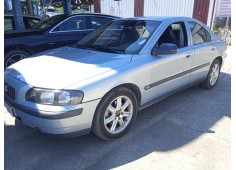 volvo s60 berlina del año 2002