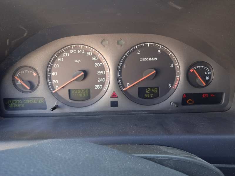 volvo s60 berlina del año 2002