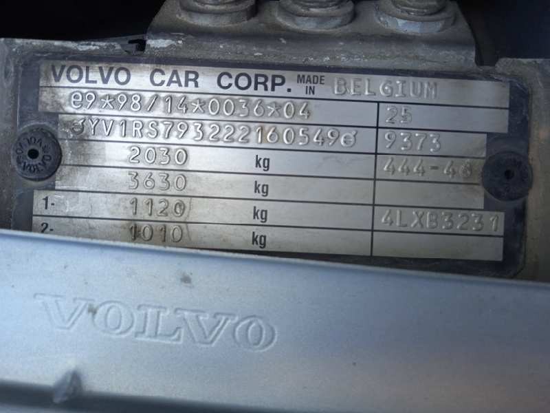 volvo s60 berlina del año 2002