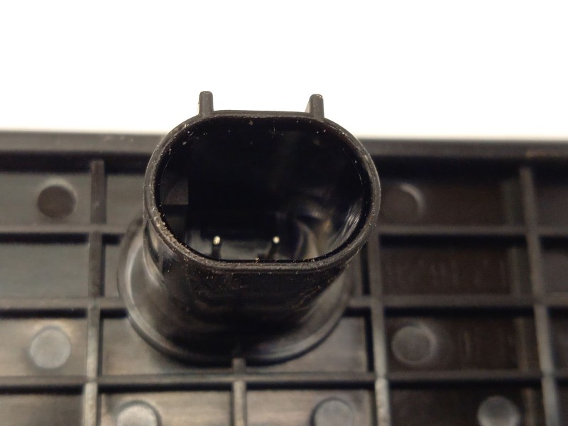 Recambio de maneta exterior porton para tesla model 3 (5yj3) ev referencia OEM IAM NOREF  