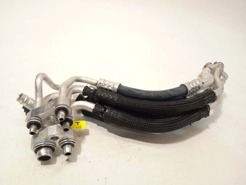 Recambio de tubos aire acondicionado para tesla model 3 (5yj3) ev referencia OEM IAM 109215600F 162670100C 