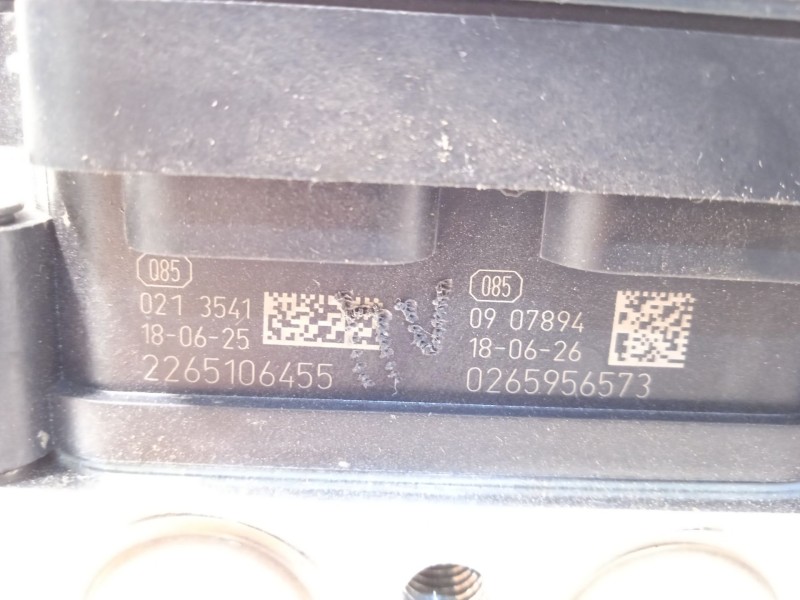 Recambio de abs para opel astra k sports tourer selective referencia OEM IAM 39120571 2265106455 269837