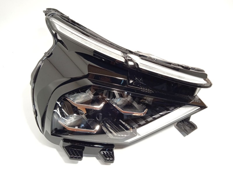 Recambio de faro derecho para citroën c4 iii 1.2 referencia OEM IAM 9830649280  73374698