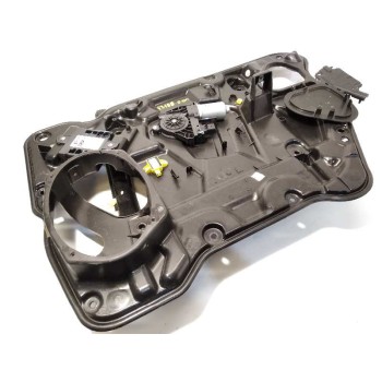 ELEVALUNAS DELANTERO DERECHO C22330100 K68043734AA WR12769