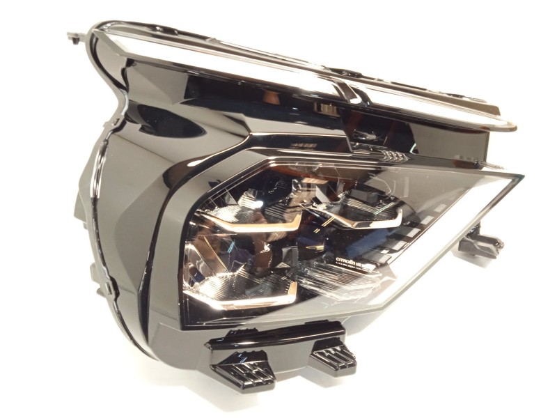 Recambio de faro derecho para citroën c4 iii 1.2 referencia OEM IAM 9830649280  73374698