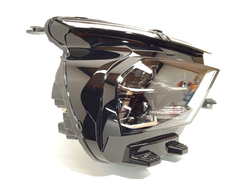 Recambio de faro derecho para citroën c4 iii 1.2 referencia OEM IAM 9830649280  73374698