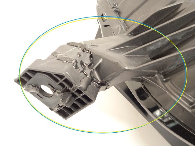 Recambio de faro derecho para citroën c4 iii 1.2 referencia OEM IAM 9830649280  73374698