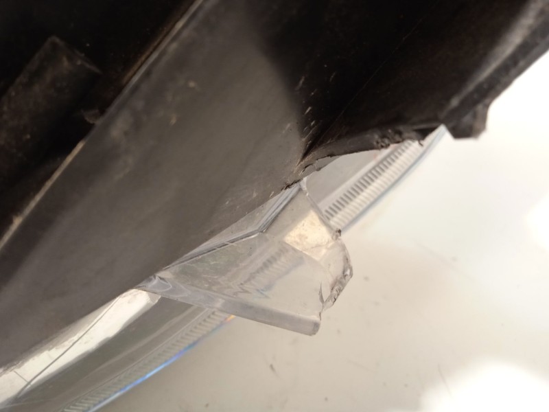 Recambio de faro derecho para citroën spacetourer autobús (v_) 1.6 bluehdi 115 referencia OEM IAM 9808567680  