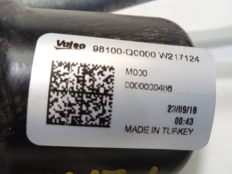 Recambio de motor limpia delantero para hyundai bayon (bc3) 1.2 mpi referencia OEM IAM 98110Q0000 98100Q0000 
