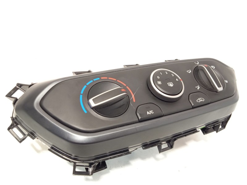 Recambio de mando climatizador para hyundai bayon (bc3) 1.2 mpi referencia OEM IAM 97250Q0010 97250Q0010TT6 