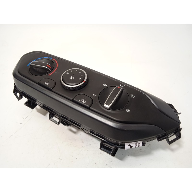 Recambio de mando climatizador para hyundai bayon (bc3) 1.2 mpi referencia OEM IAM 97250Q0010 97250Q0010TT6 