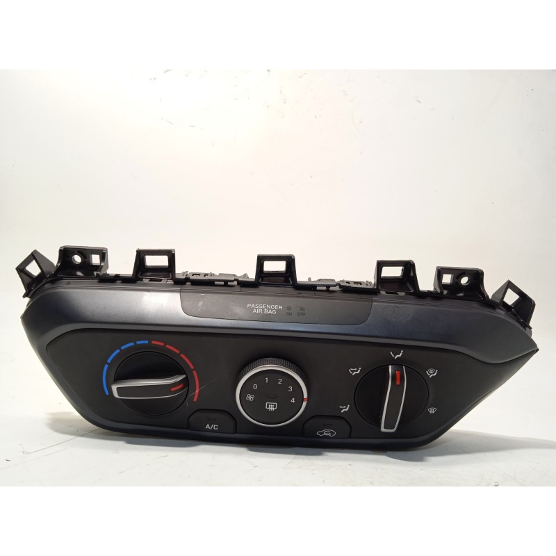 Recambio de mando climatizador para hyundai bayon (bc3) 1.2 mpi referencia OEM IAM 97250Q0010 97250Q0010TT6 