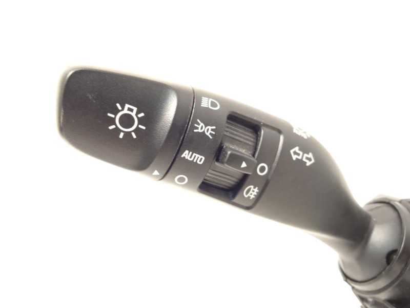 Recambio de mando intermitentes para hyundai bayon (bc3) 1.2 mpi referencia OEM IAM 93404Q0850  