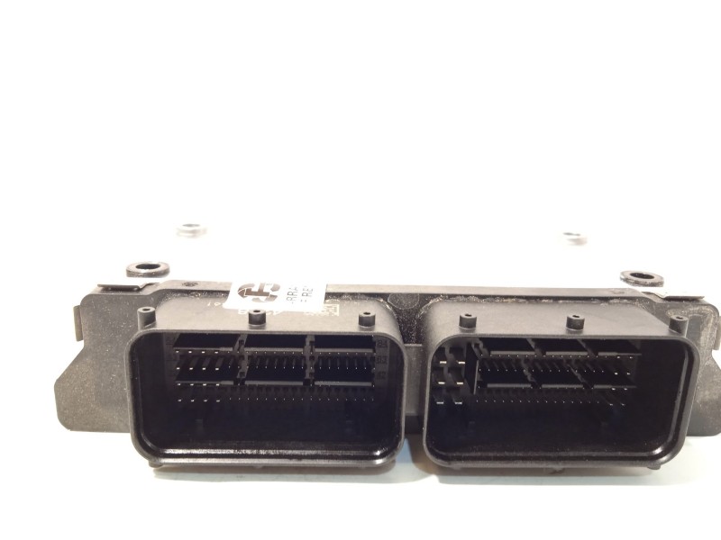 Recambio de centralita motor uce para hyundai bayon (bc3) 1.2 mpi referencia OEM IAM 3910608257  