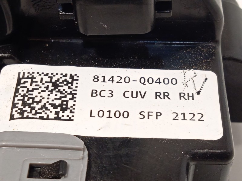 Recambio de cerradura puerta trasera derecha para hyundai bayon (bc3) 1.2 mpi referencia OEM IAM 81420Q0400  
