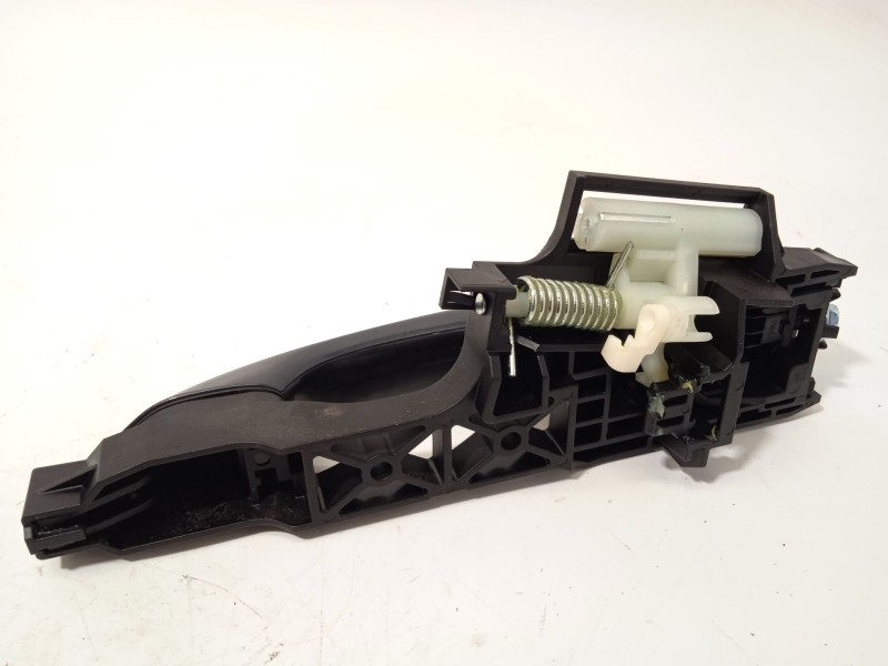 Recambio de maneta exterior trasera derecha para hyundai bayon (bc3) 1.2 mpi referencia OEM IAM 82661Q0010  