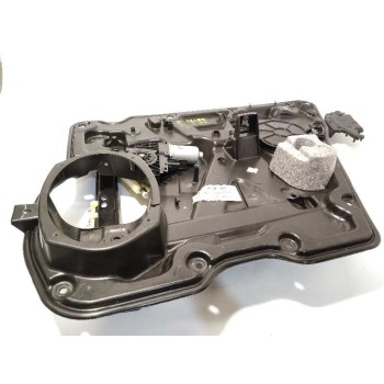 ELEVALUNAS TRASERO DERECHO C21363100 K68043738AA WR12771