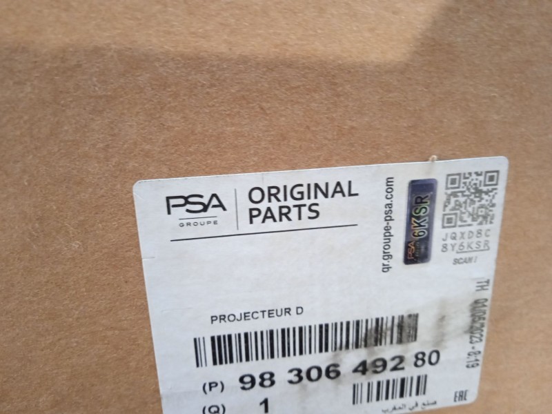 Recambio de faro derecho para citroën c4 iii 1.2 referencia OEM IAM 9830649280  73374698