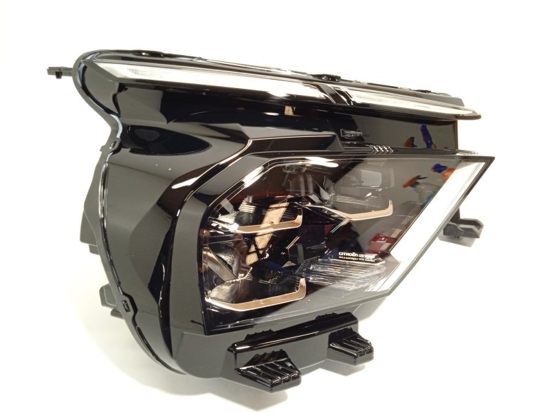 Recambio de faro derecho para citroën c4 iii 1.2 referencia OEM IAM 9830649280  73374698