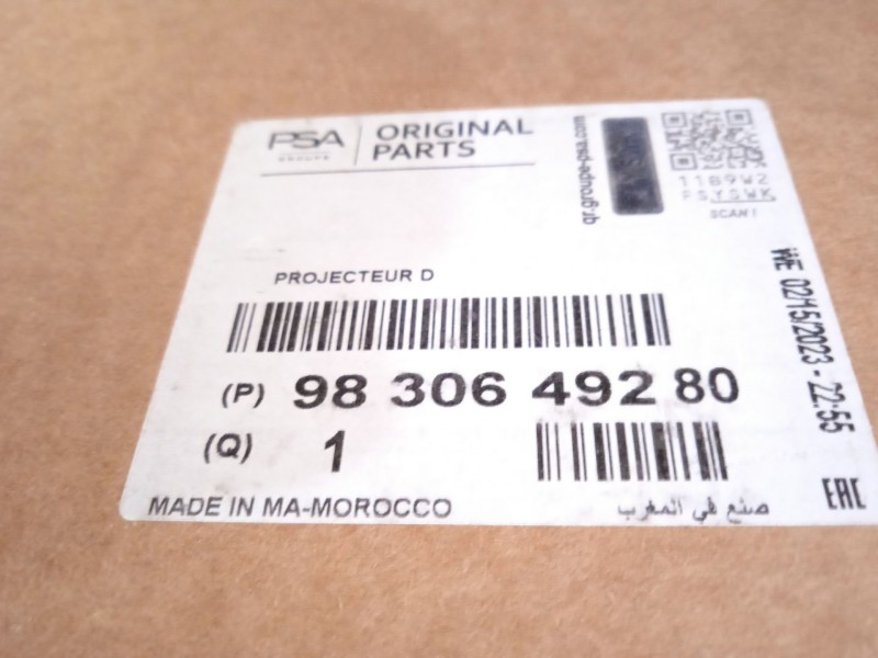 Recambio de faro derecho para citroën c4 iii 1.2 referencia OEM IAM 9830649280  73374698