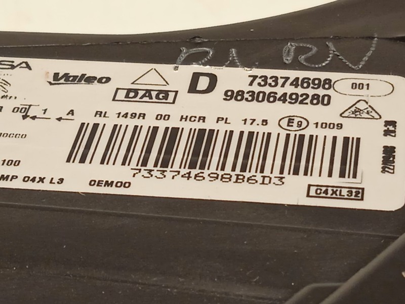 Recambio de faro derecho para citroën c4 iii 1.2 referencia OEM IAM 9830649280  73374698