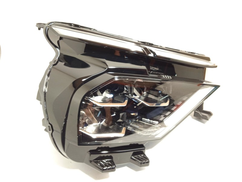 Recambio de faro derecho para citroën c4 iii 1.2 referencia OEM IAM 9830649280  73374698