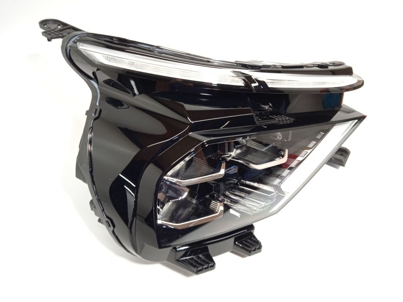 Recambio de faro derecho para citroën c4 iii 1.2 referencia OEM IAM 9830649280  73374698