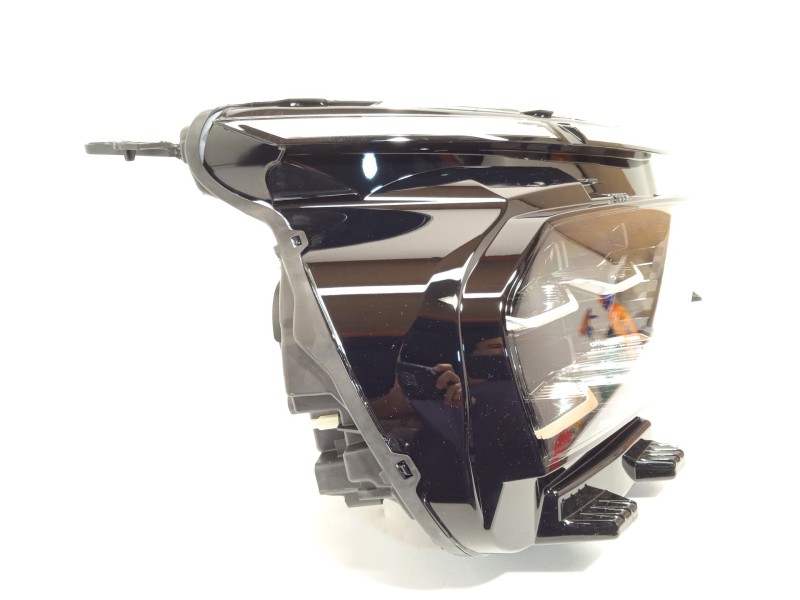 Recambio de faro derecho para citroën c4 iii 1.2 referencia OEM IAM 9830649280  73374698