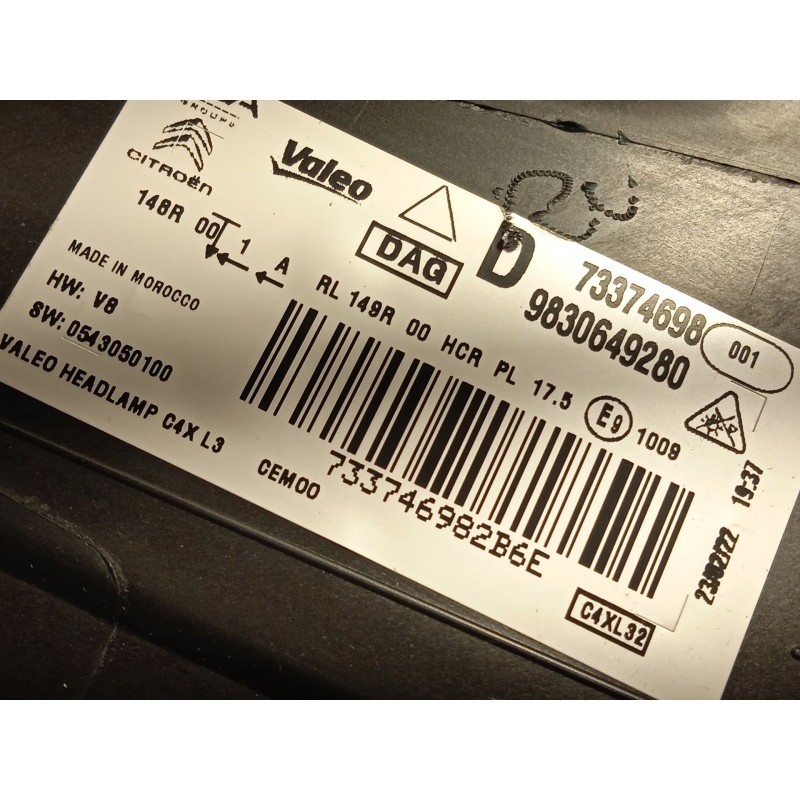 Recambio de faro derecho para citroën c4 iii 1.2 referencia OEM IAM 9830649280  73374698