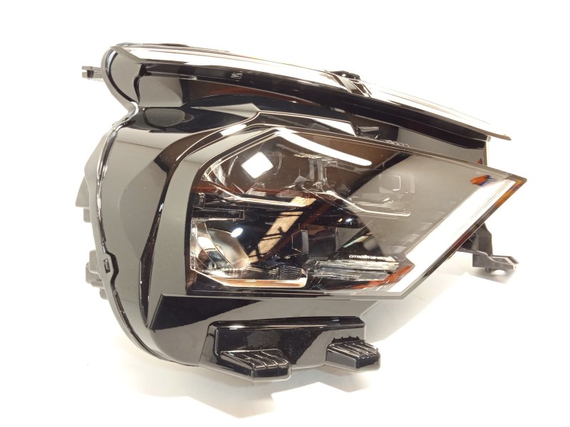 Recambio de faro derecho para citroën c4 iii 1.2 referencia OEM IAM 9830649280  73374698
