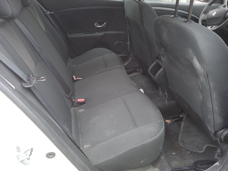 renault megane iii hatchback (bz0/1_, b3_) del año 2011